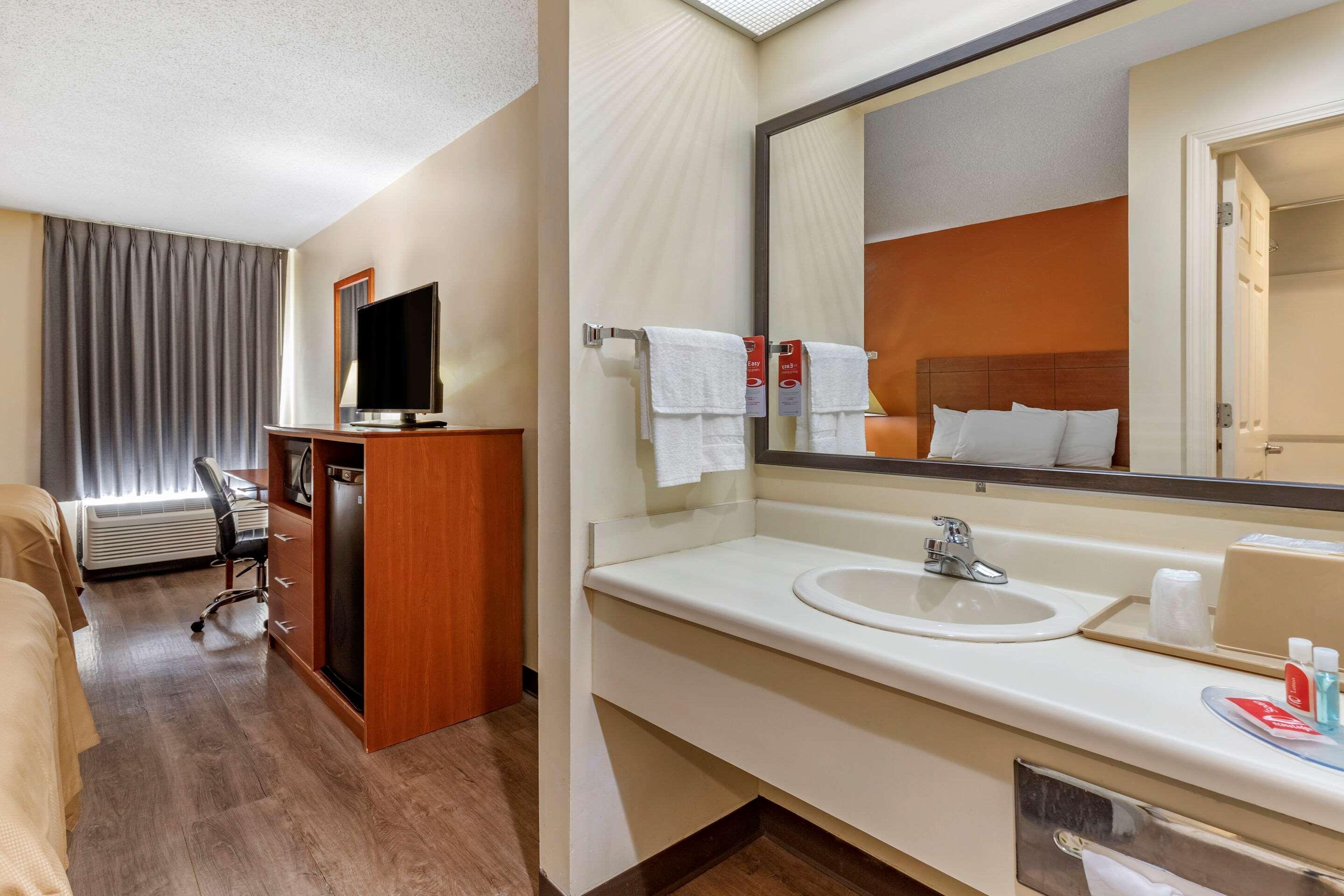 Econo Lodge St. Stephen Kültér fotó